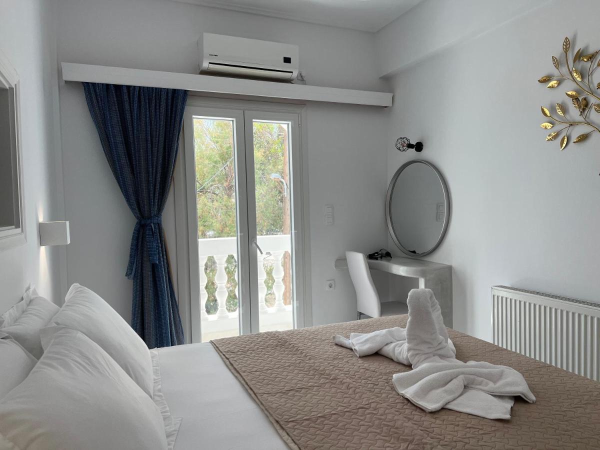 3 Bedroom House Included Free Car Rental Perissa  Exterior photo